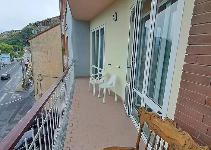 Miramare شقة